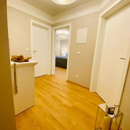 Wohlfuehl-Apartment Irisbluete Mit Privatstrand Friedrichshafen Extérieur photo